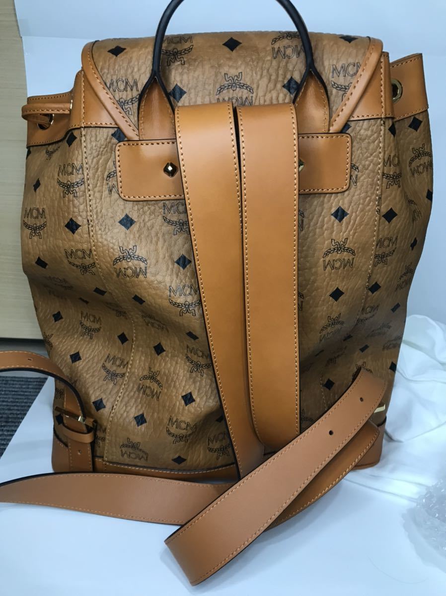 大人気☆ MCM スタークヴィセトス バックパック サイドスタッズ