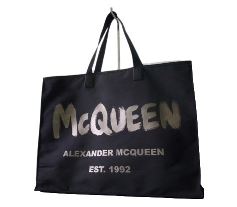 極美☆Alexander McQueen アレキサンダー マックイーン グラフィティ ロゴ トートバッグ_画像1