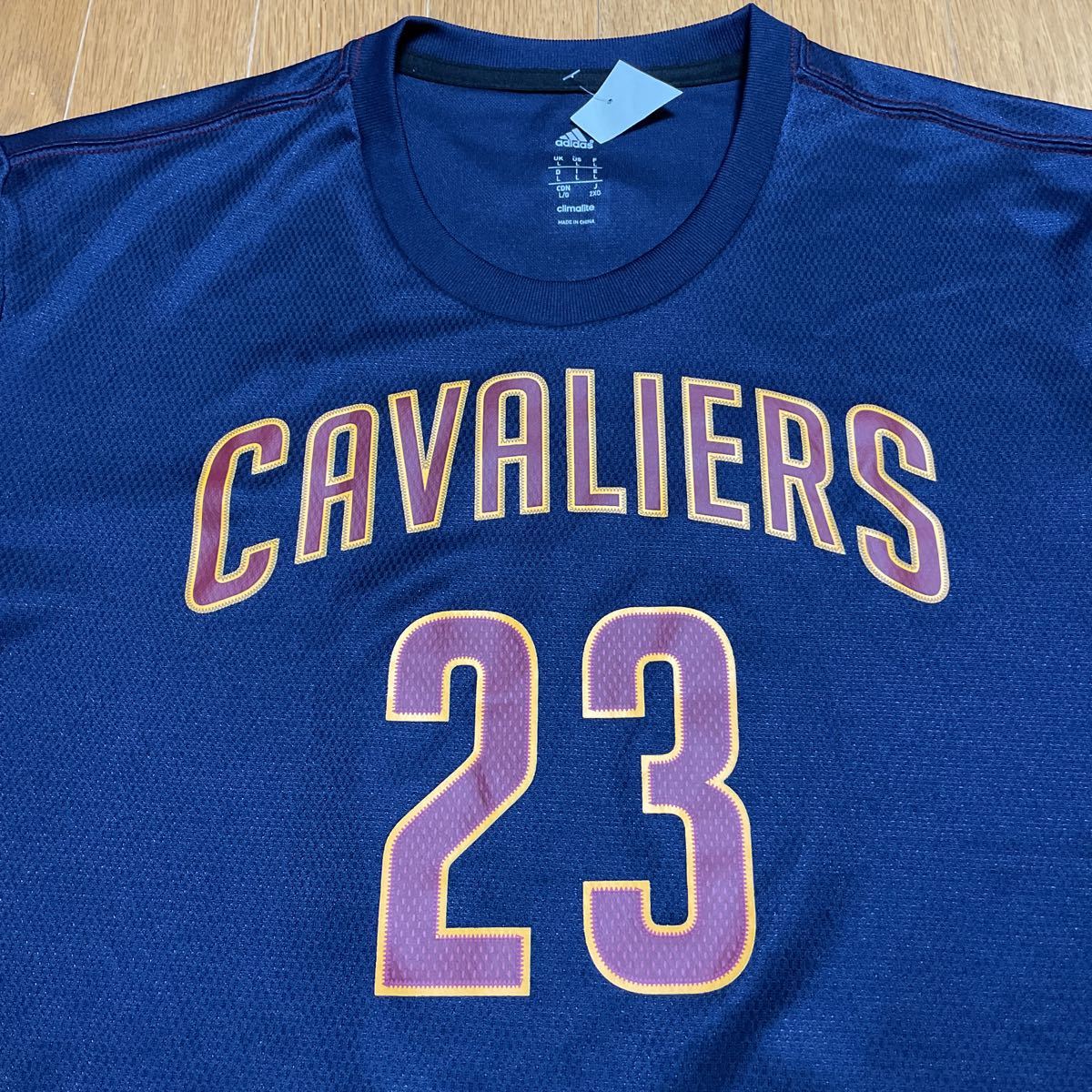 adidas アディダス NBA Cleveland Cavaliers James 23 クリーブランド・キャバリアーズ レブロン・ジェームズ  ユニフォーム シャツ tシャツ