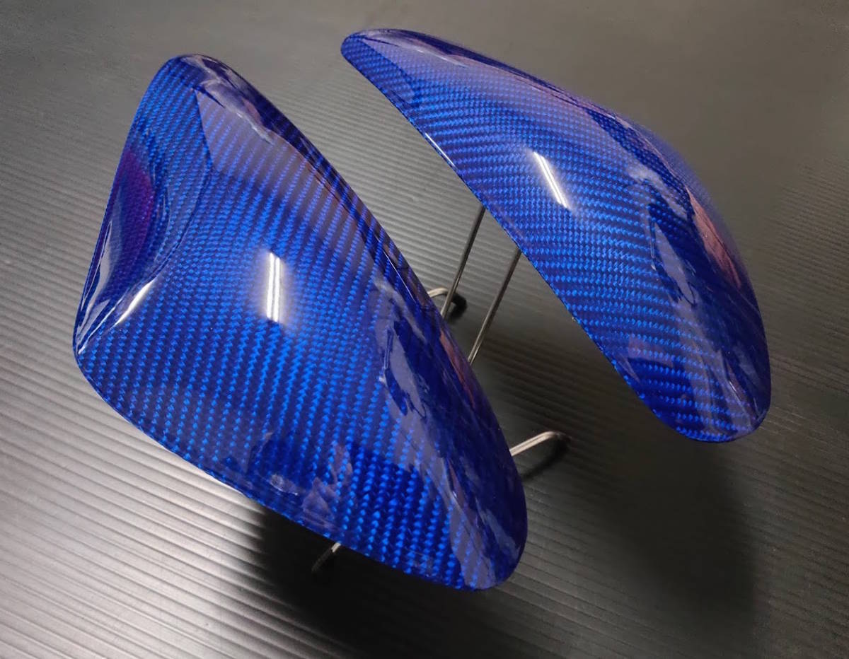 ホンダ ホーネット250/600 MC31/PC34 カーボンタンク ホンダ ホーネット250/600 MC31/PC34 カーボンタンク