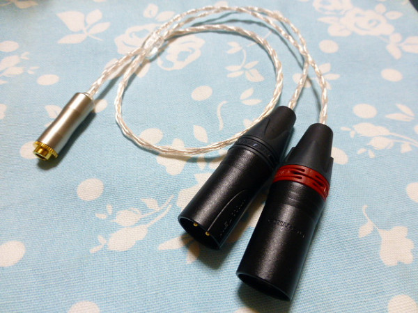 4.4mm5極 (メス) → XLR コネクタ 3ピン×2 変換ケーブル 6N純銀撚り線 + PureOCC 八芯 ブレイド編み込み 高品質 トープラジャック 50cm_画像1