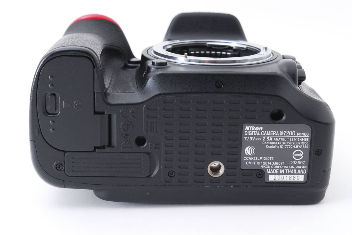Wi-Fi内蔵♪☆さらなる高みを目指す、表現者へ☆ Nikon D7200 18-55mm
