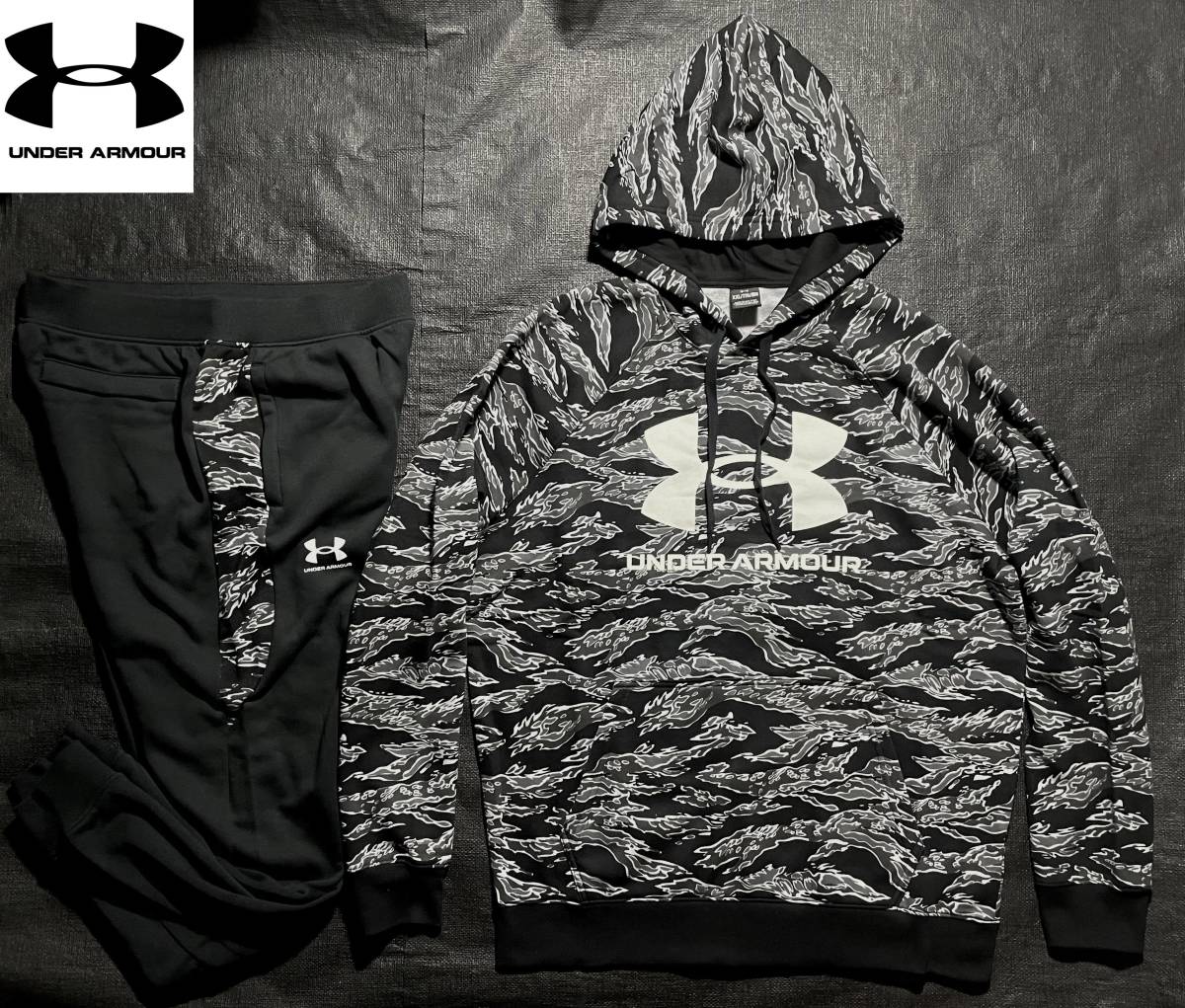 新品 XL アンダーアーマー ブラック 黒 グレー スウェット フリース 上下 カモ CAMO カモフラ underarmour パーカー ジョガーパンツ 正規品の画像1