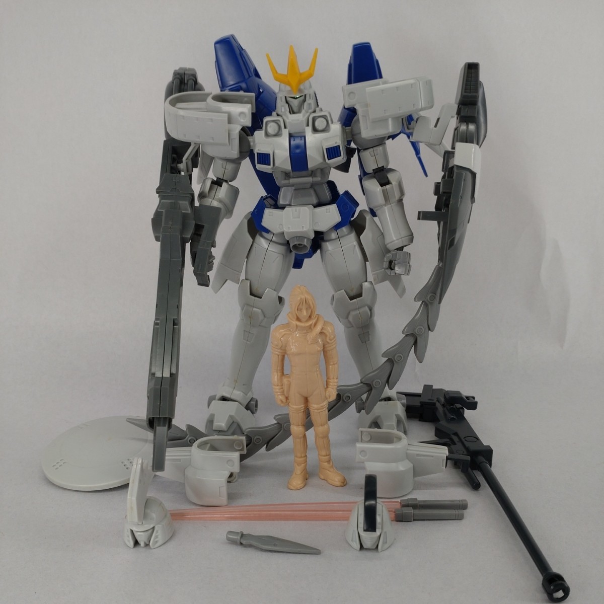 ガンプラ ジャンク トールギスIII （1/100スケール HG ガンダムW Endless Waltz EW-3 新機動戦記ガンダムW Endless Waltz ） トールギスⅢ_画像1