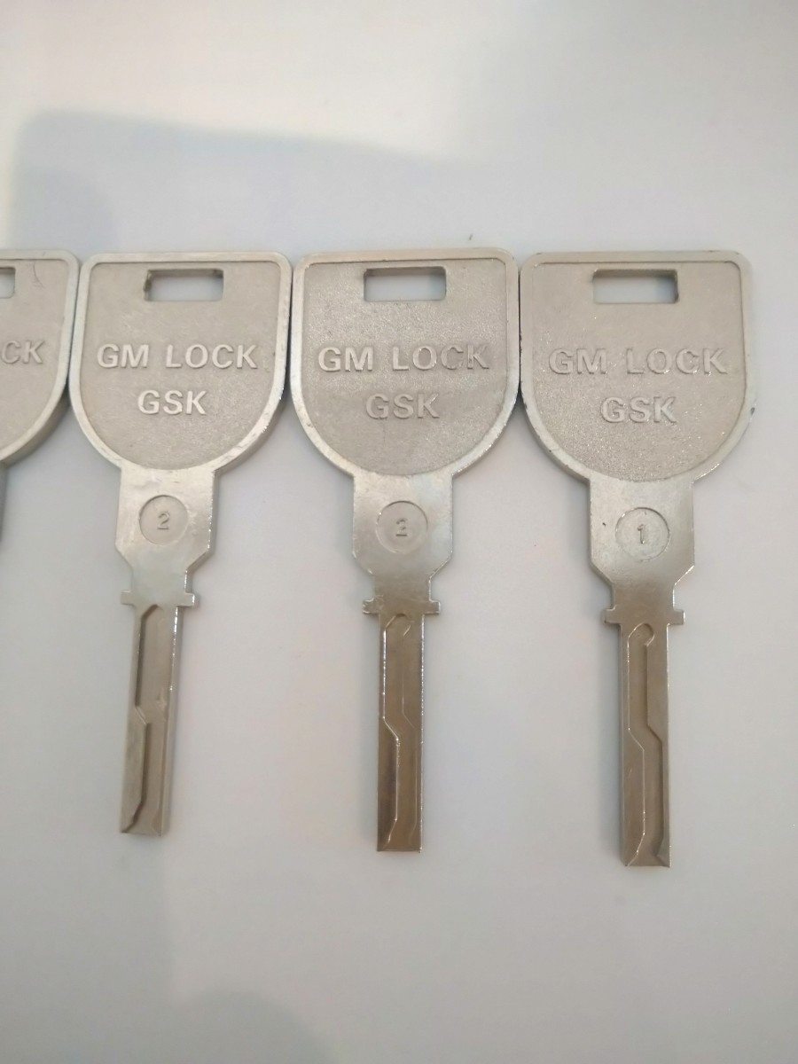 GM LOCK GSK ① 標準キー　5本セット　パチスロ スロット　台鍵　ドアキー_画像3