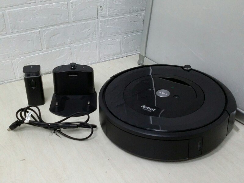 Yahoo!オークション - iRobot アイロボット Roomba ルンバ e5 ロ...