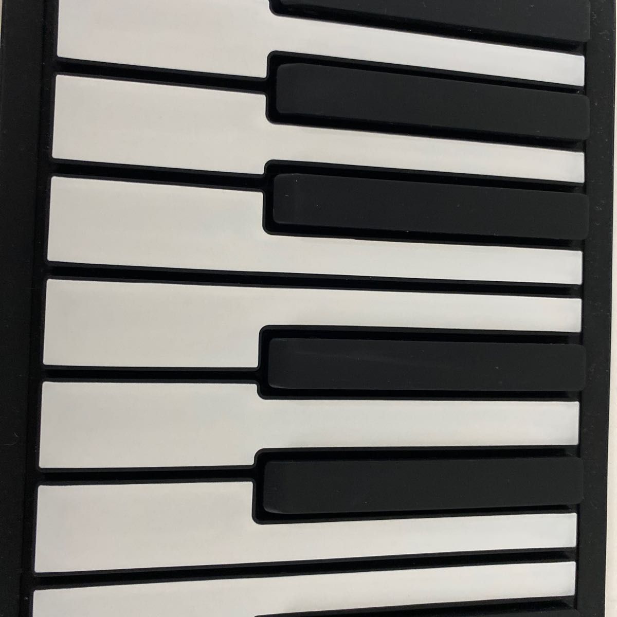 スマリー (SMALY) 電子ピアノ ロールアップピアノ 88鍵盤 フットペダル付き SMALY-P88A｜PayPayフリマ