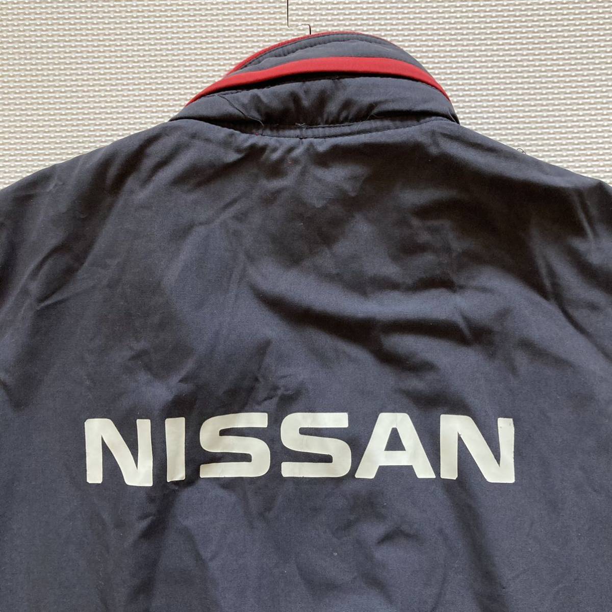 NISSAN ALTIA HITEQ 日産 中綿 メカニックジャケット 非売品 レッドラインの画像6