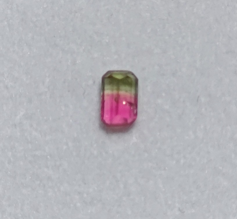 パーティーカラートルマリン 0.330ct 天然 ルース ピンク×グリーン _画像4