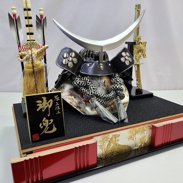 新品 兜 ケース 伊達政宗 いぶし銀 パノラマ 赤富士 高級木製ガラス