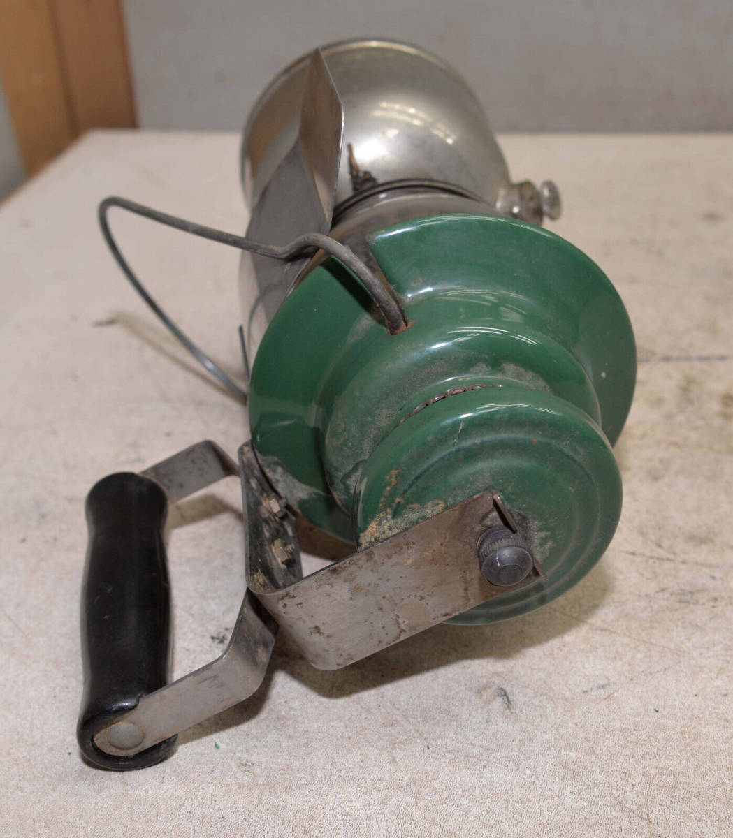 Coleman 1949 lantern 242C single mantel nickel shield & handle collectible light 海外 即決 - 6