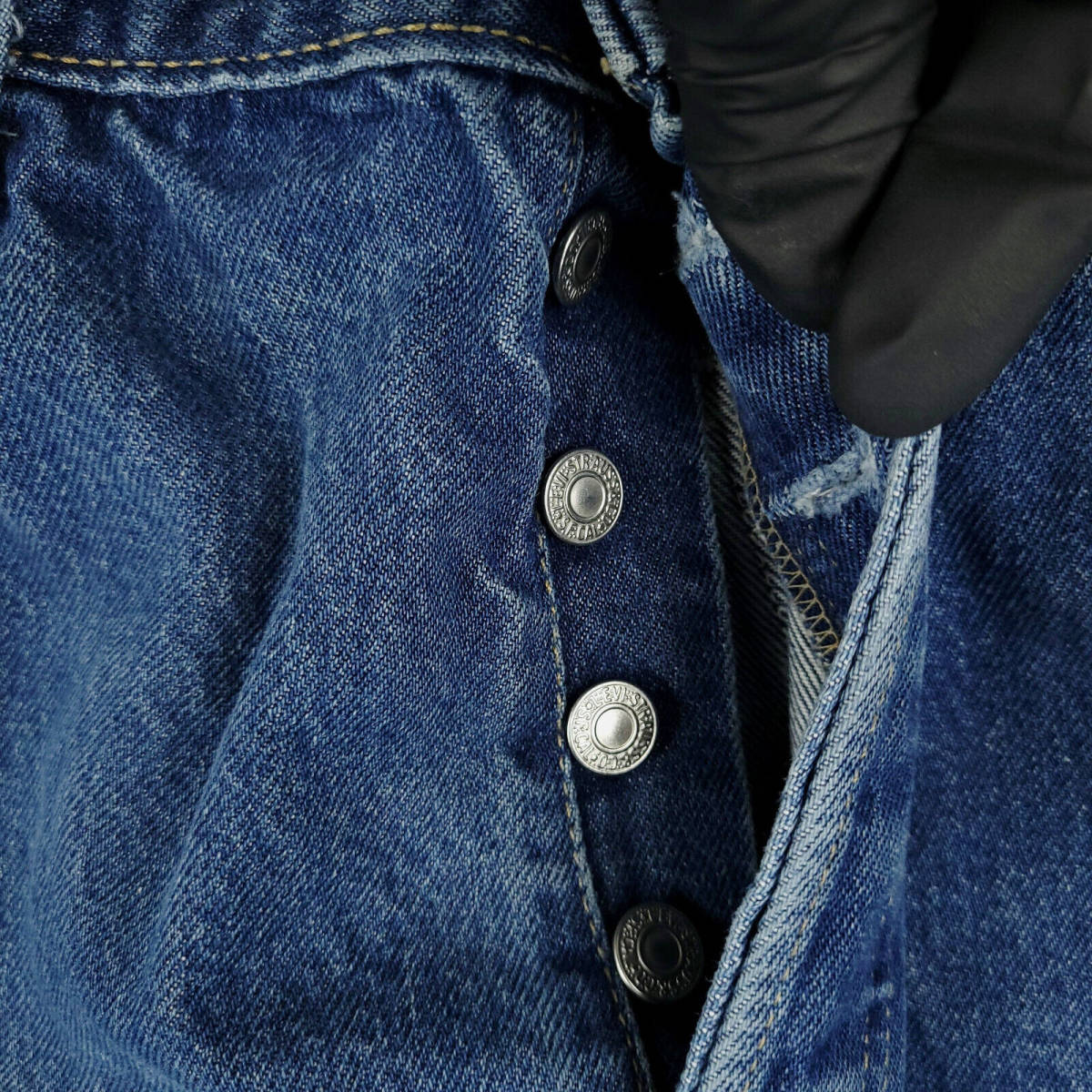 Vintage Levis Jeans Mens 36 X 34 Blue Denim 522 European Button Fly Taper Slim 海外 即決 - 4
