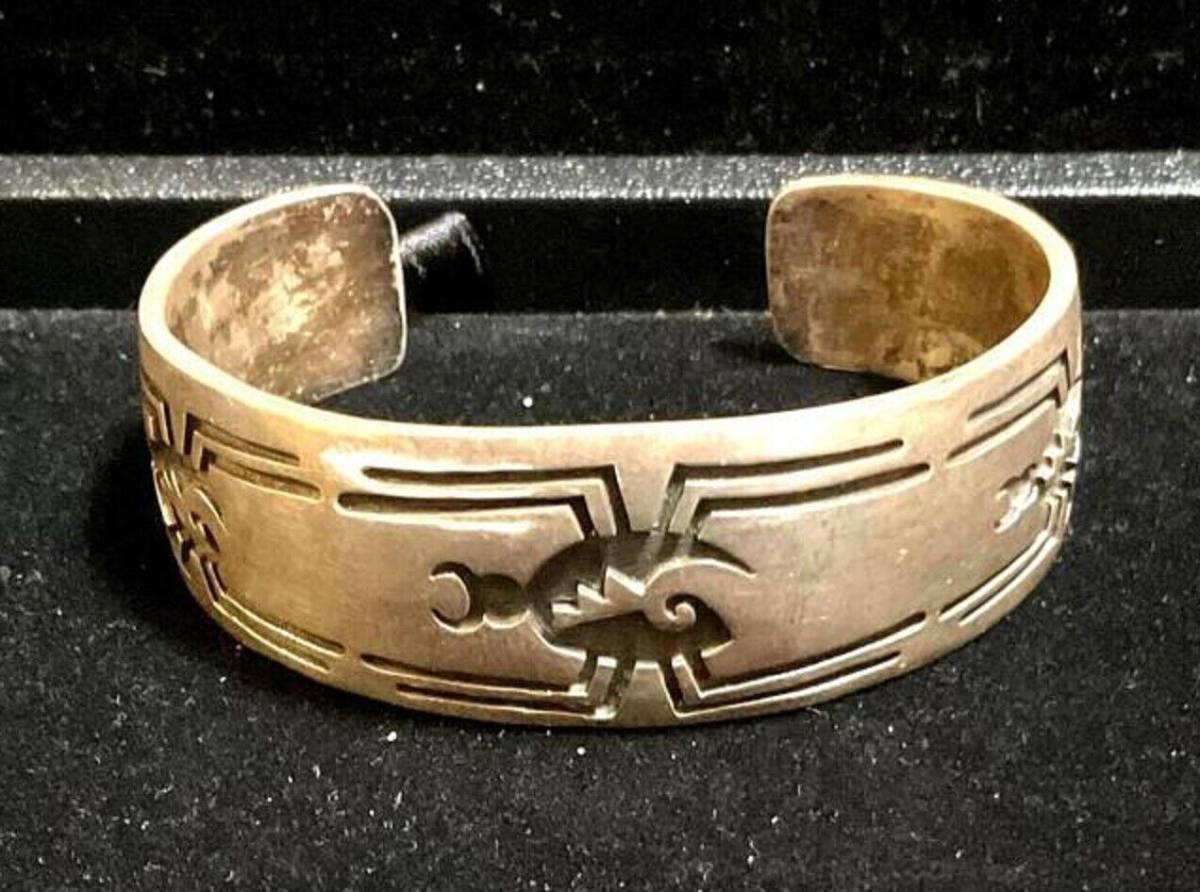 Vintage Sterling Silver Women's Cuff Bracelet Signed by Hopi Artist Cyrus Josyte 海外 即決