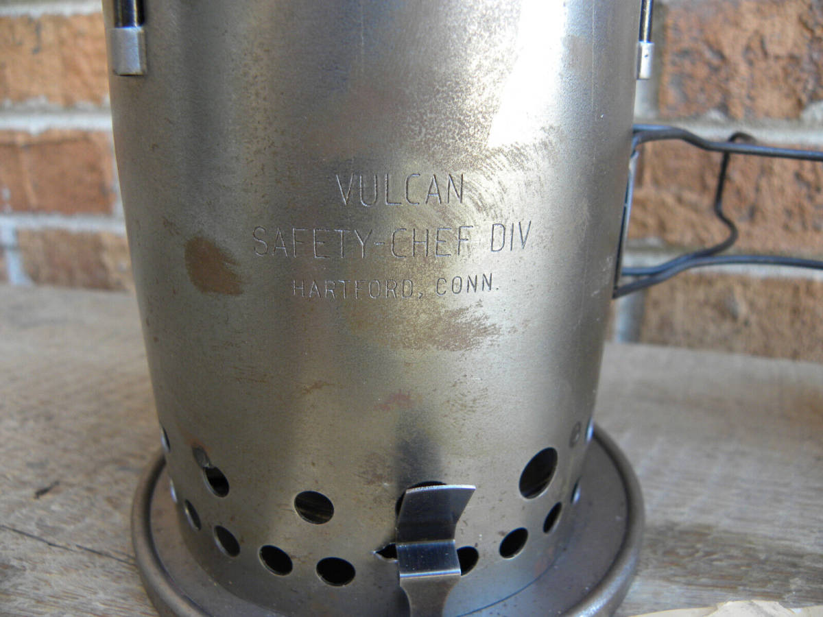 Vintage Vulcan Safety Chef Camp Stove w/ Paperwork & Lidded Container, Untested 海外 即決