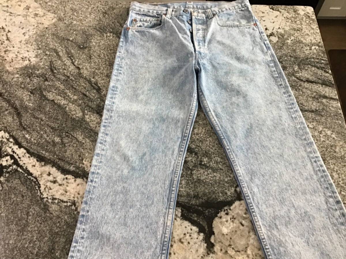 Vintage Levis 501 Jeans Mens 32x30 Acid Wash Made in USA Button Fly Distressed 海外 即決