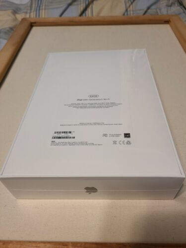Apple iPad 9th Gen. 64GB, Wi-Fi, 10.2 in - Space Gray 海外 即決