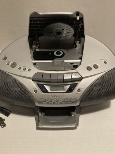 Sony CFD-S250 AM/FM Radio Boombox CD Player Cassette Recorder Mega Bass Tested 海外 即決