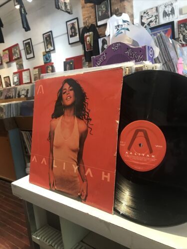 Aaliyah ~ 2 LP ~ 1st Press ~ Gatefold ~ 2001 ~ Timbaland 海外 即決