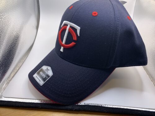Minnesota Twins Men’s Adjustable Fan Favorite Hat Blue Red White Cap Brand New 海外 即決