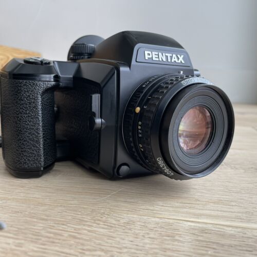 [Read Description] Pentax 645N with 75mm f/2.8 Lens & 120 Film Back 海外 即決