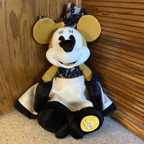 Disney Minnie Mouse Main Attraction Pirates Of The Caribbean Plush 2/12 海外 即決