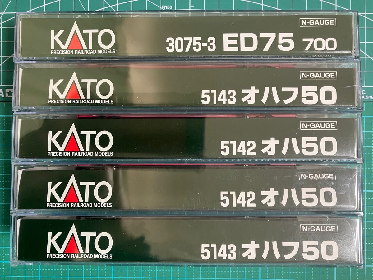 【全て新品未使用品】国鉄奥羽本線のレッドトレイン：KATO ED75-700＆50系客車４両編成