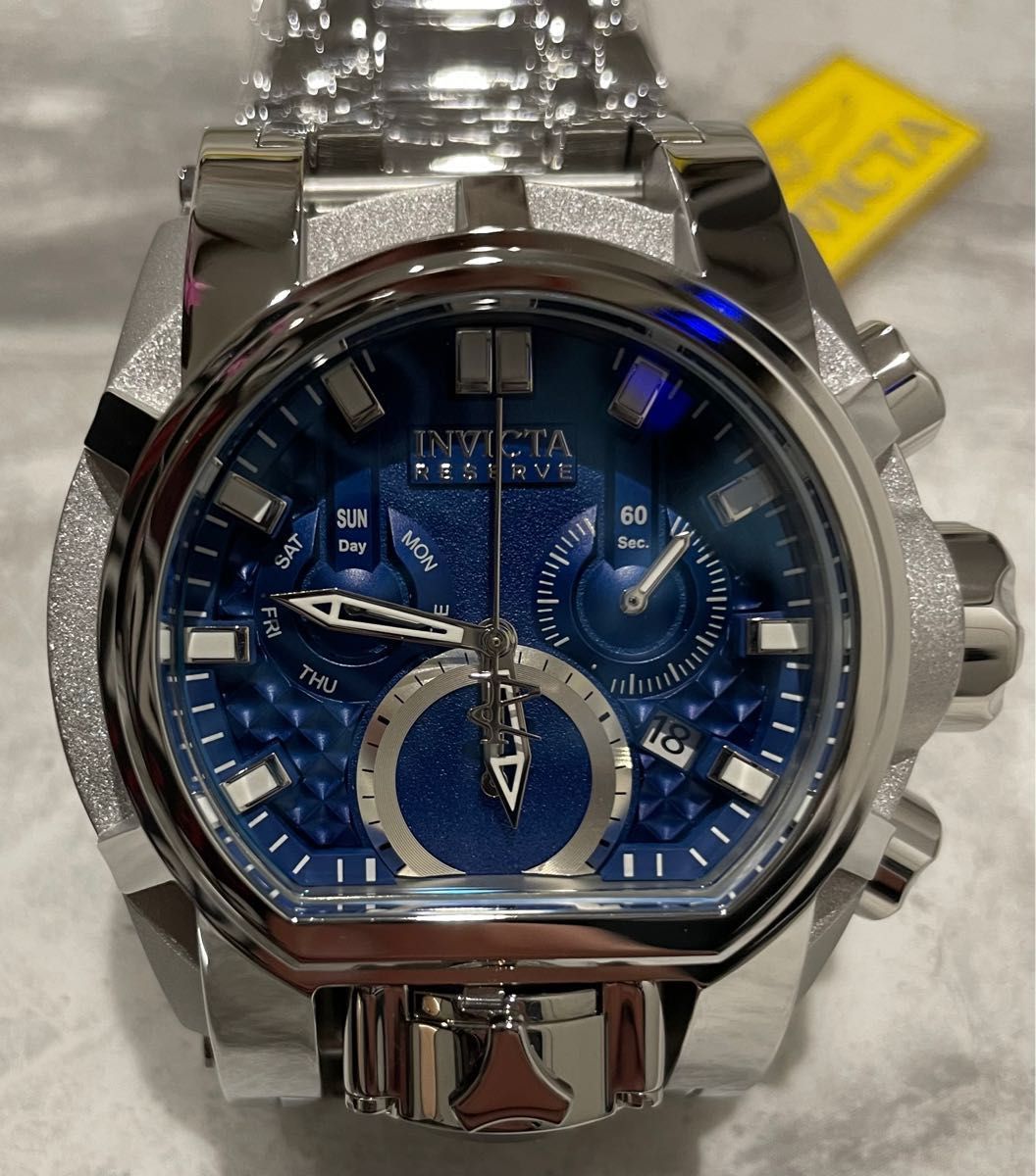 新品 インビクタ リザーブ ボルト ゼウス マグナム クオーツ メンズ