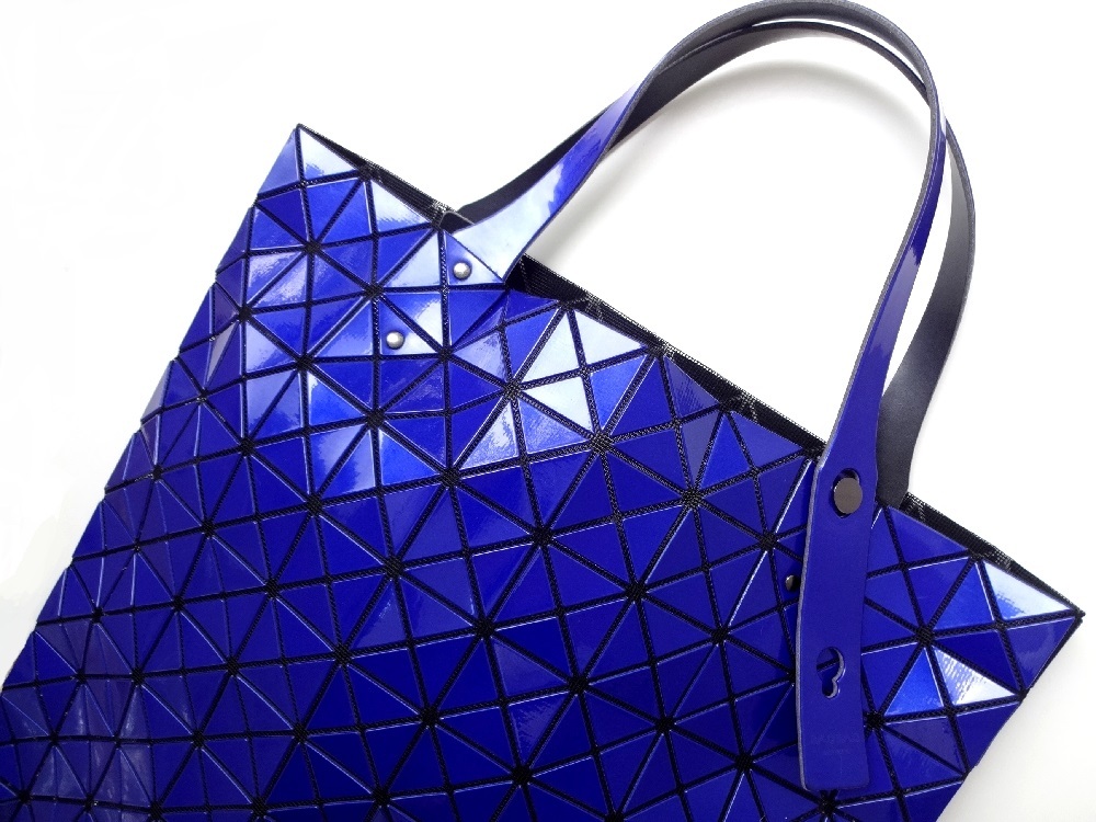 ISSEY MIYAKE BAOBAO BAG イッセイミヤケ バオバオ 折り紙 ハンドバッグ ショルダーバッグ トートバッグ LUCENT ルーセント ロイヤルブルー_画像4