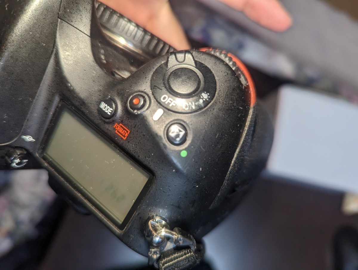 NIKON D810 24-85 VR レンズキット【整備済み】 おまけ純正縦グリップ