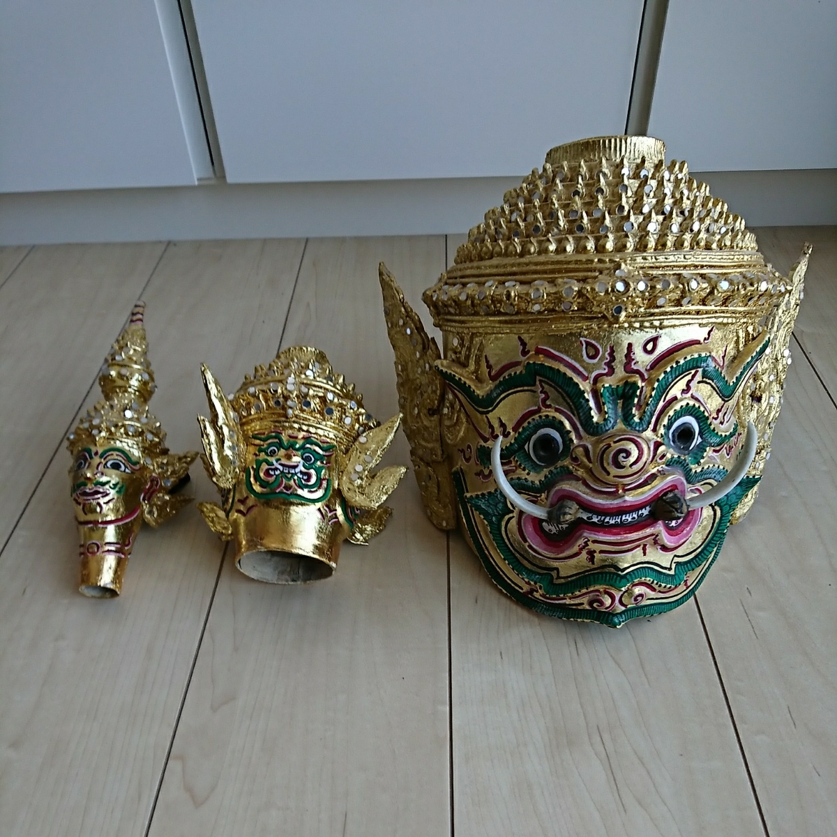 ■『Thai民族舞踊の巨大な面』泰国souvenir。■台座含めた全高72㎝。面は３partsに分離可能。■総重量約1.5㎏有ります。_画像8