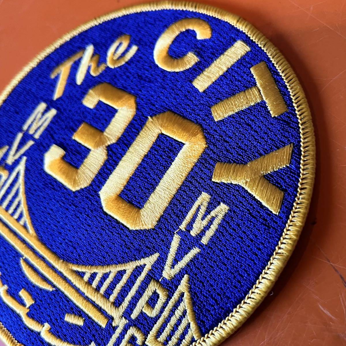 【USA vintage】The City 30 MVP ワッペン　アイロンワッペン 刺繍ワッペン　アメリカ　ビンテージ
