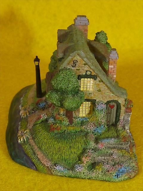 ミニチュアハウス　「HAWTHORNE VILLAGE : Stonebrooke Cottage」_画像3