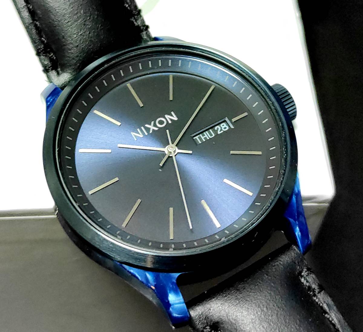 【新品】NIXON ニクソン 腕時計 SENTRY LUXE セントリー リュクス ネイビー×ブラックレザー コードバン 激レア デットストック！の画像9