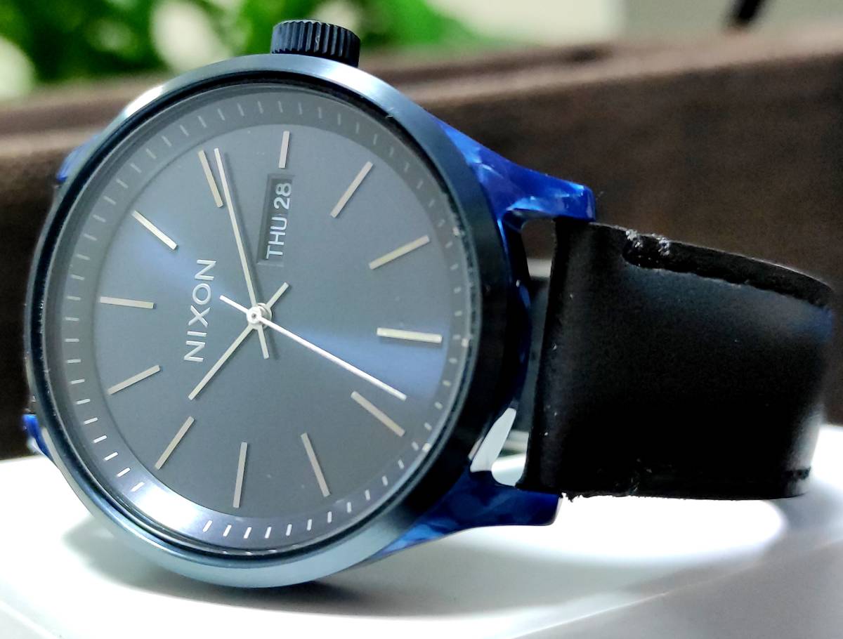 【新品】NIXON ニクソン 腕時計 SENTRY LUXE セントリー リュクス ネイビー×ブラックレザー コードバン 激レア デットストック！の画像6