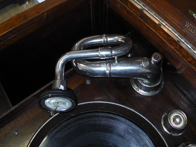 * England made * Gilbert medium sized gramophone * service completed, working properly goods..*