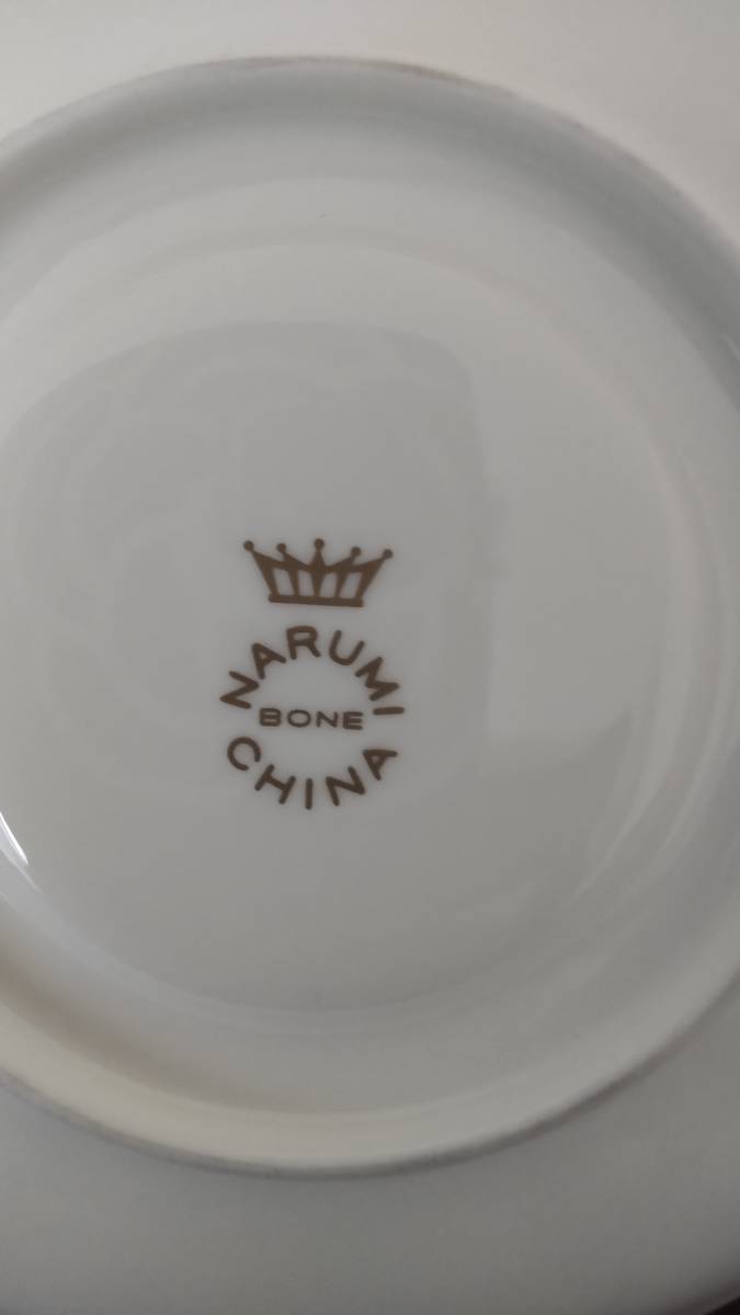 　ナルミ　NARUMI　　BONE CHINA　ボンチャイナ　 花柄/金彩　カップ＆ソーサー　_画像6