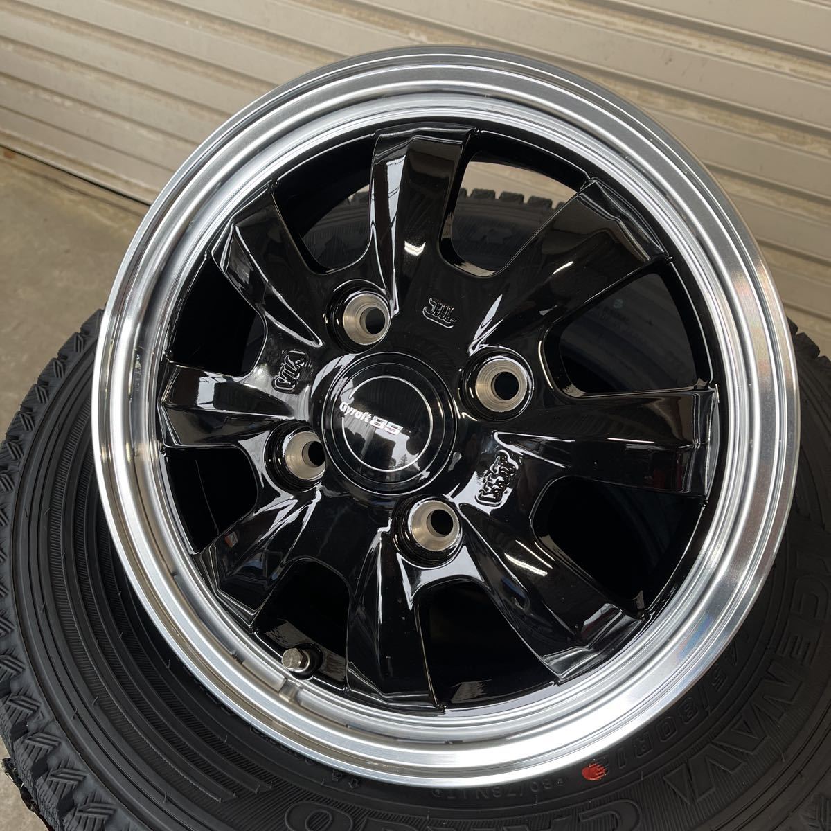 GYRAFT 8S◆新品スタッドレス145/80R12 グッドイヤーアイスナビカーゴ　軽トラ軽バンエブリィアクティハイゼットアトレーキャリーブラック_画像5