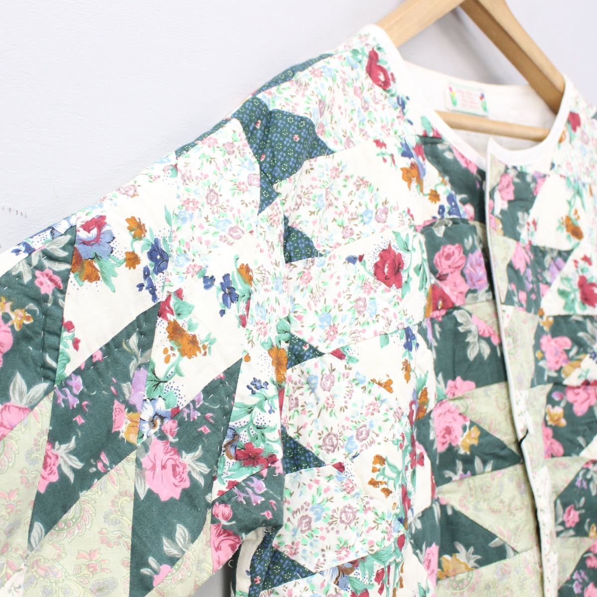 USA VINTAGE FLOWER PATTERNED QUILTING PATCHWORK  JACKET/アメリカ古着キルティングパッチワークジャケット