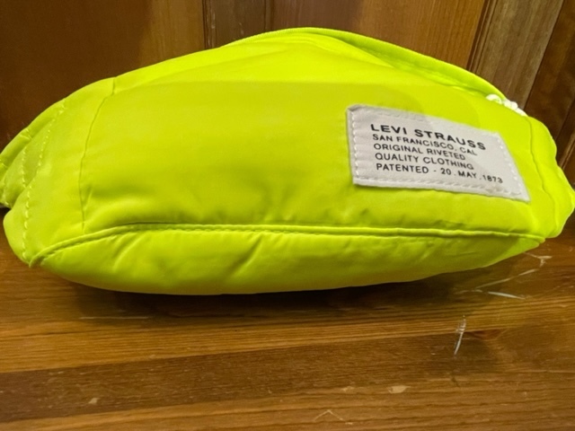 Levis Levi's lime yellow largish banana sling large yellow new goods unused goods free shipping belt bag small amount . body bag unisex 