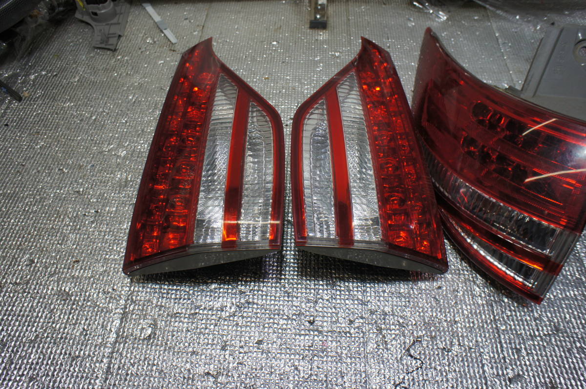 トヨタ純正 ACR50W ACR55W GSR50W GSR55W エスティマ LED テールライト テールランプ 左右セット _画像8