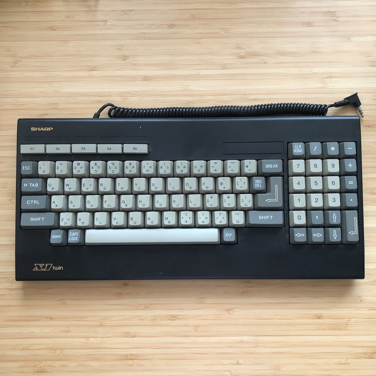 Yahoo!オークション - SHARP/シャープ X1 twin キーボード Yahoo!オークション - SHARP/シャープ X1 twin キーボード