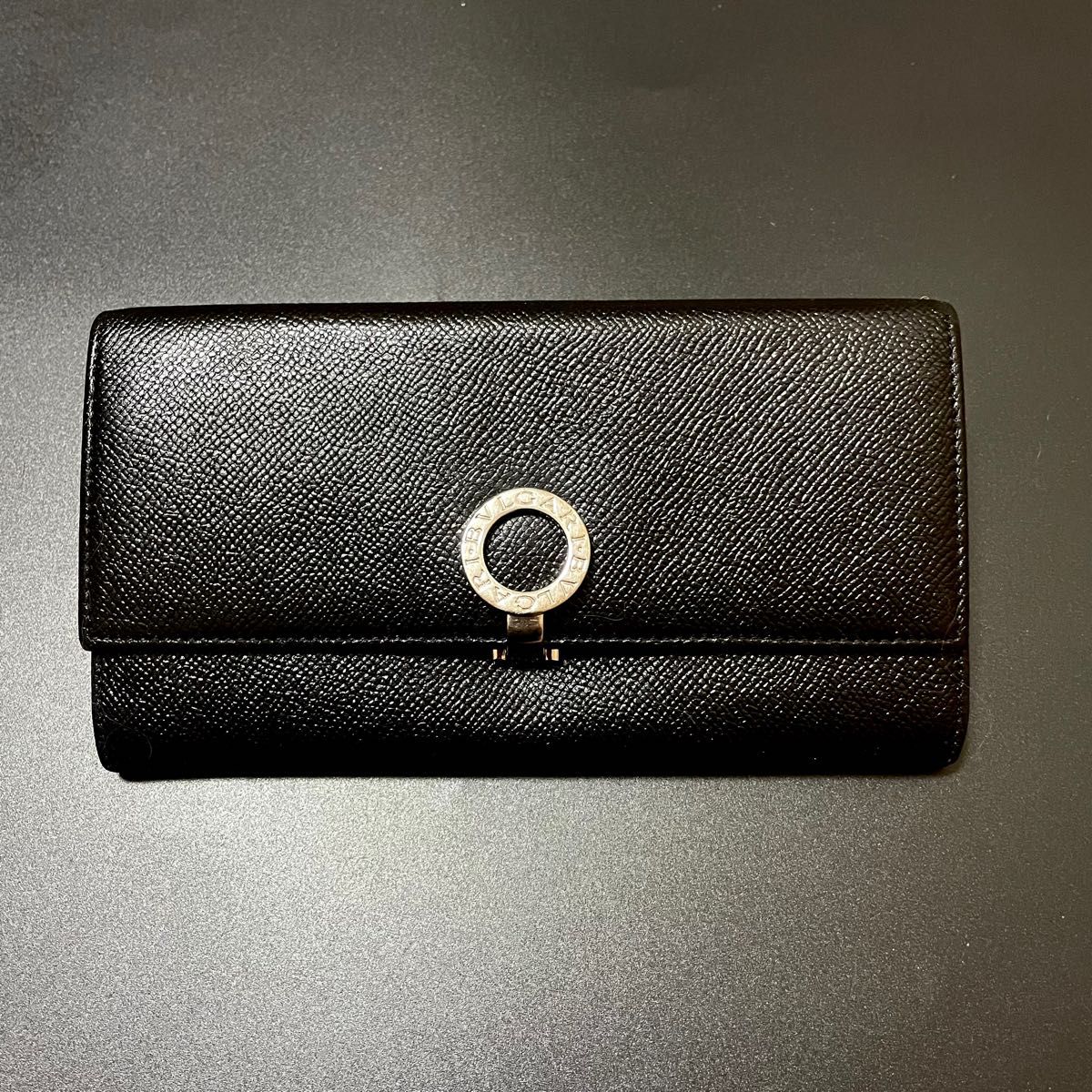 マニア BVLGARI ブルガリ 長財布 BVLGARI 金属ロゴ 美品