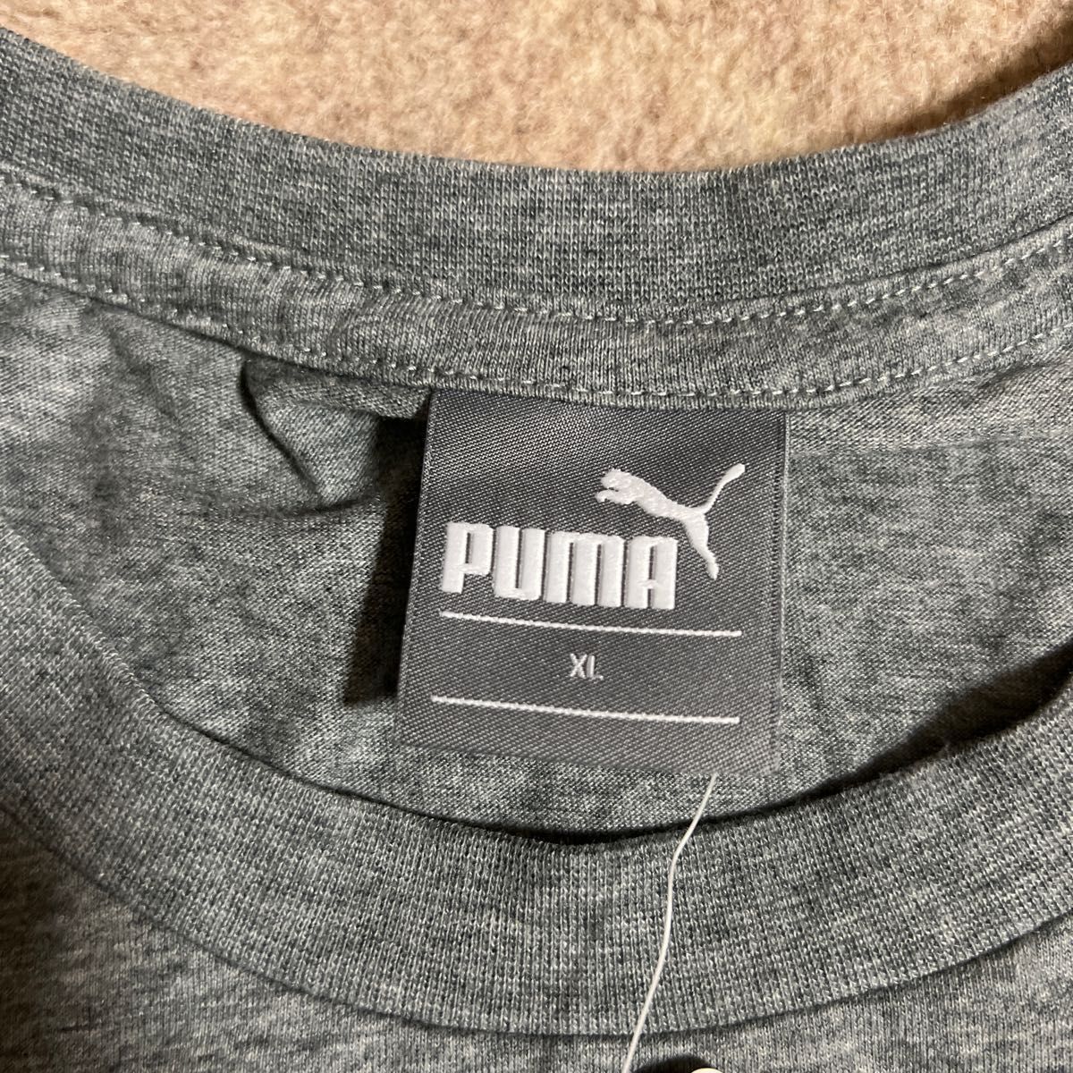 新品 PUMA 半袖Tシャツ グレー XL プーマ ドライTシャツ ビッグロコT 左袖エンブレム 綿ポリ 柔らかい UVカット