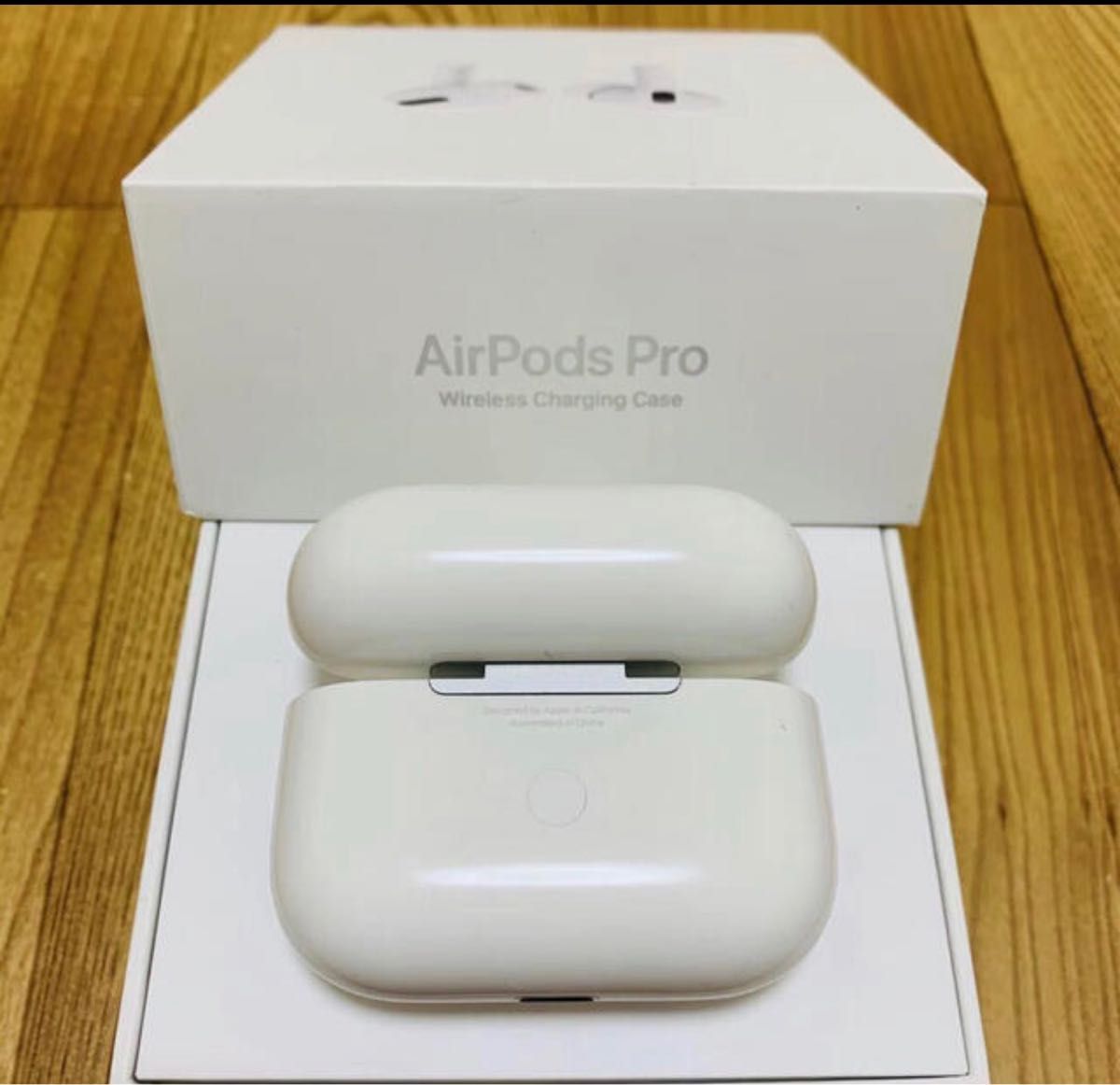 AirPods Pro 充電ケース Apple