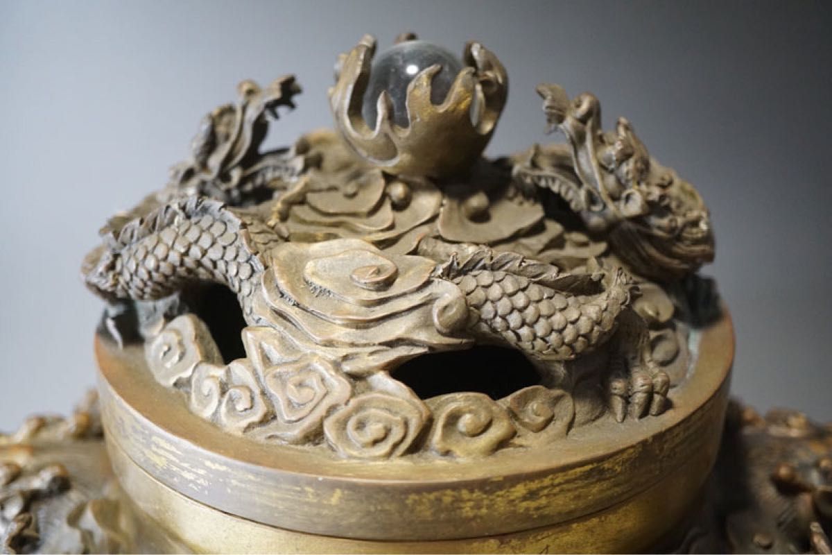 銅香爐 仏教美術 唐物 大明宣徳銅製款 群龍図三足香炉 重量8.2kg 高26cm 中国古玩 香道具 中国美術 時代物銅製逸品