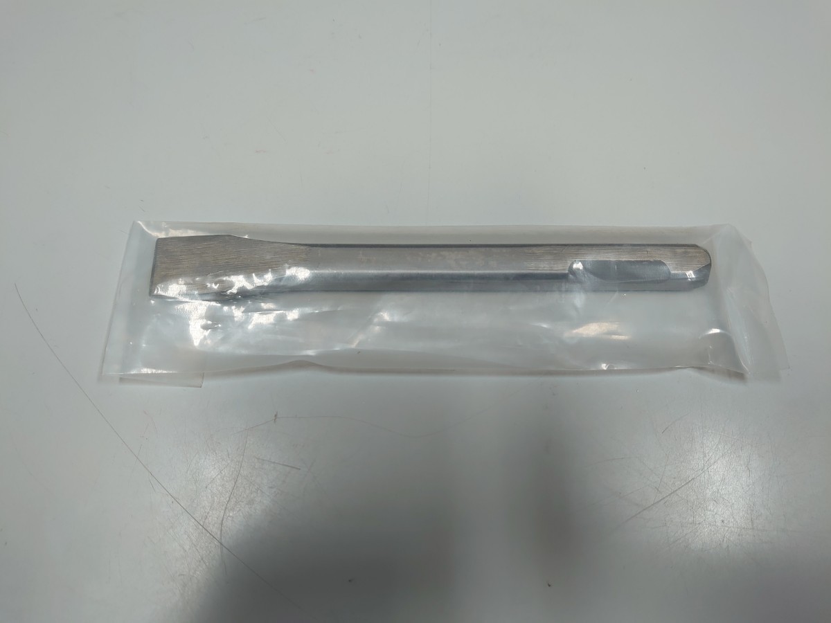 日東工器 エアーチッパー CH-24 中古品 新品フラットチゼル付 日東工器 エアーチッパー CH-24 中古品 新品フラットチゼル付