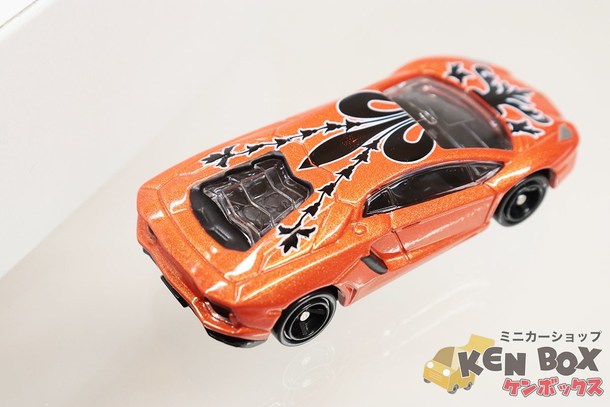 TOMICA トミカ RAMBORGHINI ランボルギーニ AVENTADOR アヴェンタドール 黒タンポ カスタム品 ベトナム製 現状渡しの画像2