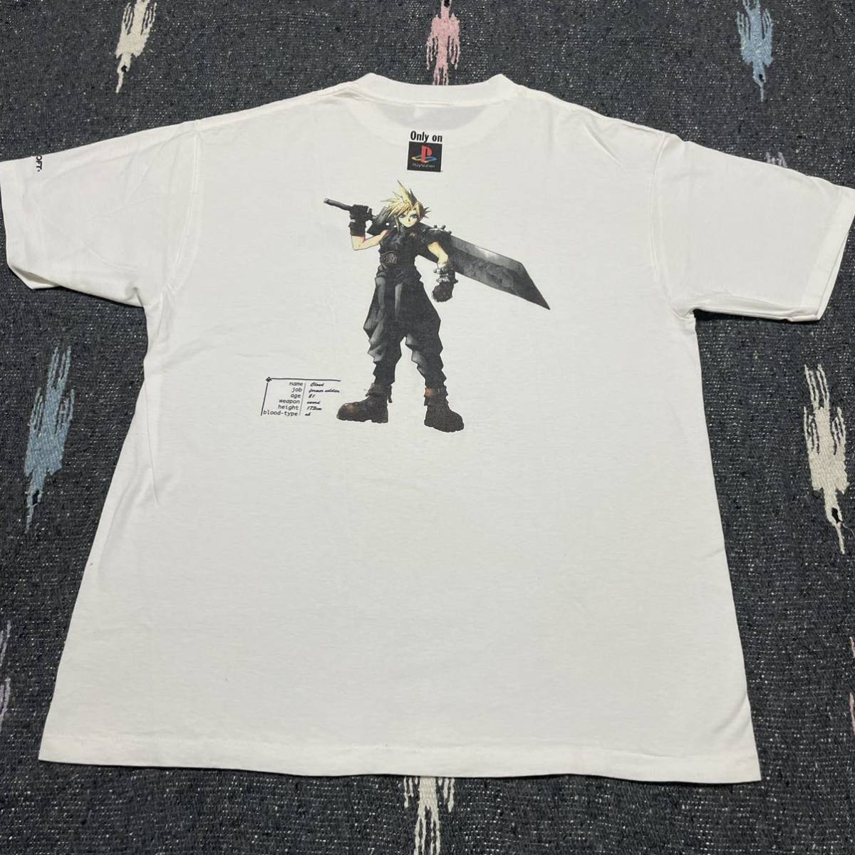 いします】 90's ヴィンテージ ファイナルファンタジー7 Tシャツ XL