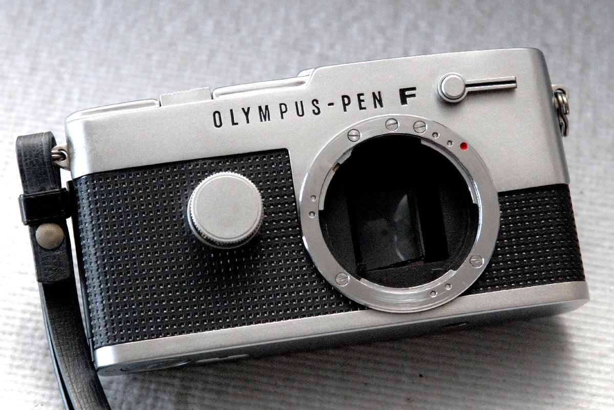 OLYMPUS オリンパス 昔のハーフサイズ 高級一眼レフカメラ PEN-FT 希少