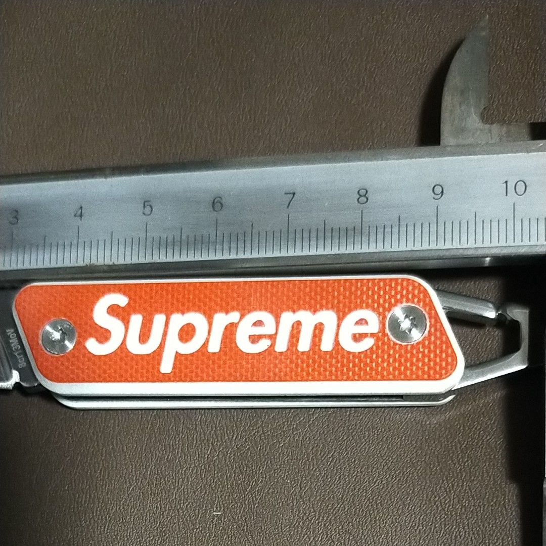 Supreme TRUE Modern Keychain Knife Black 22SS トゥルー Supreme TRUE Modern Keychain Knife Black 22SS トゥルー